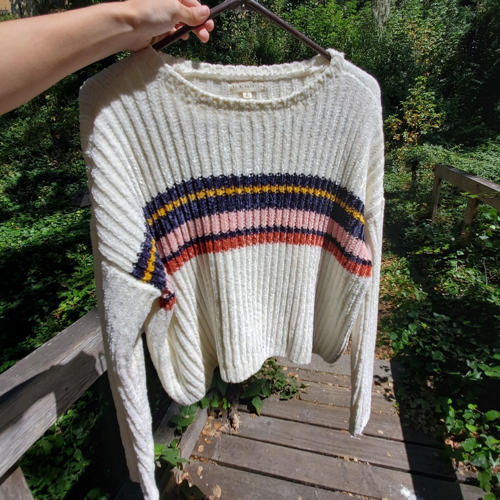 L.A. Hearts Sweater